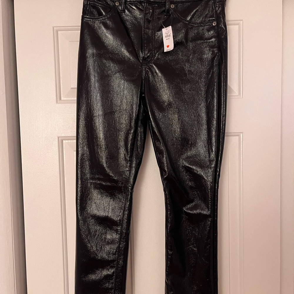 GAP Women's Black Straight Leg vegan Jeans
